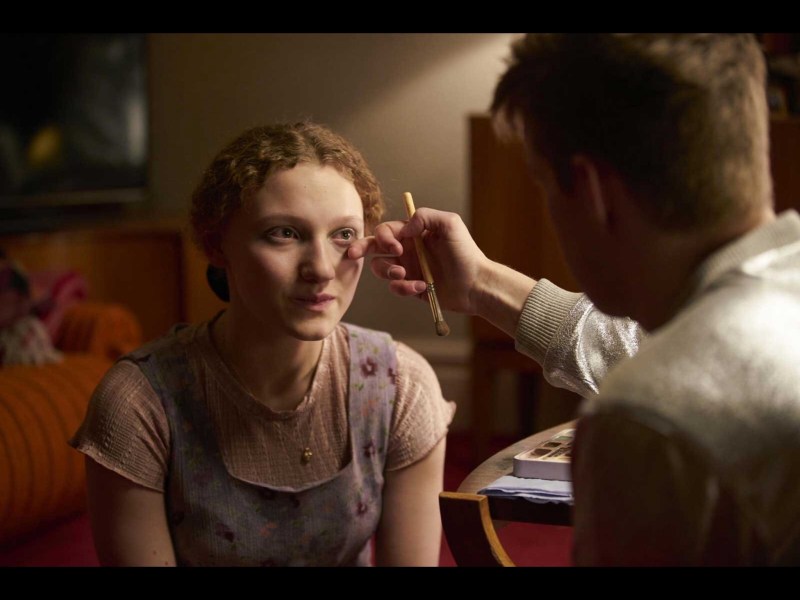 43E0056E-2D92-4AB8-92FD-65C588E8E44E